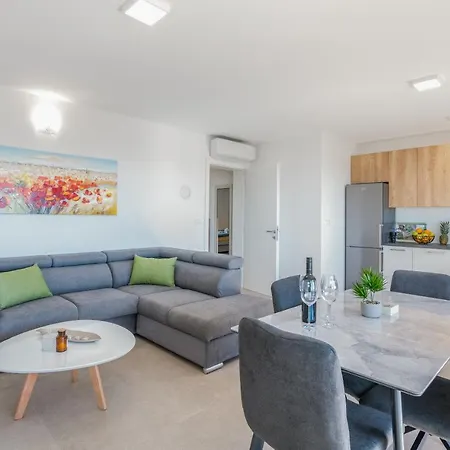 Апартаменты Sunrise Krk Крк